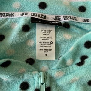 #joeboxeronesie #onesiemintgreen #onesie